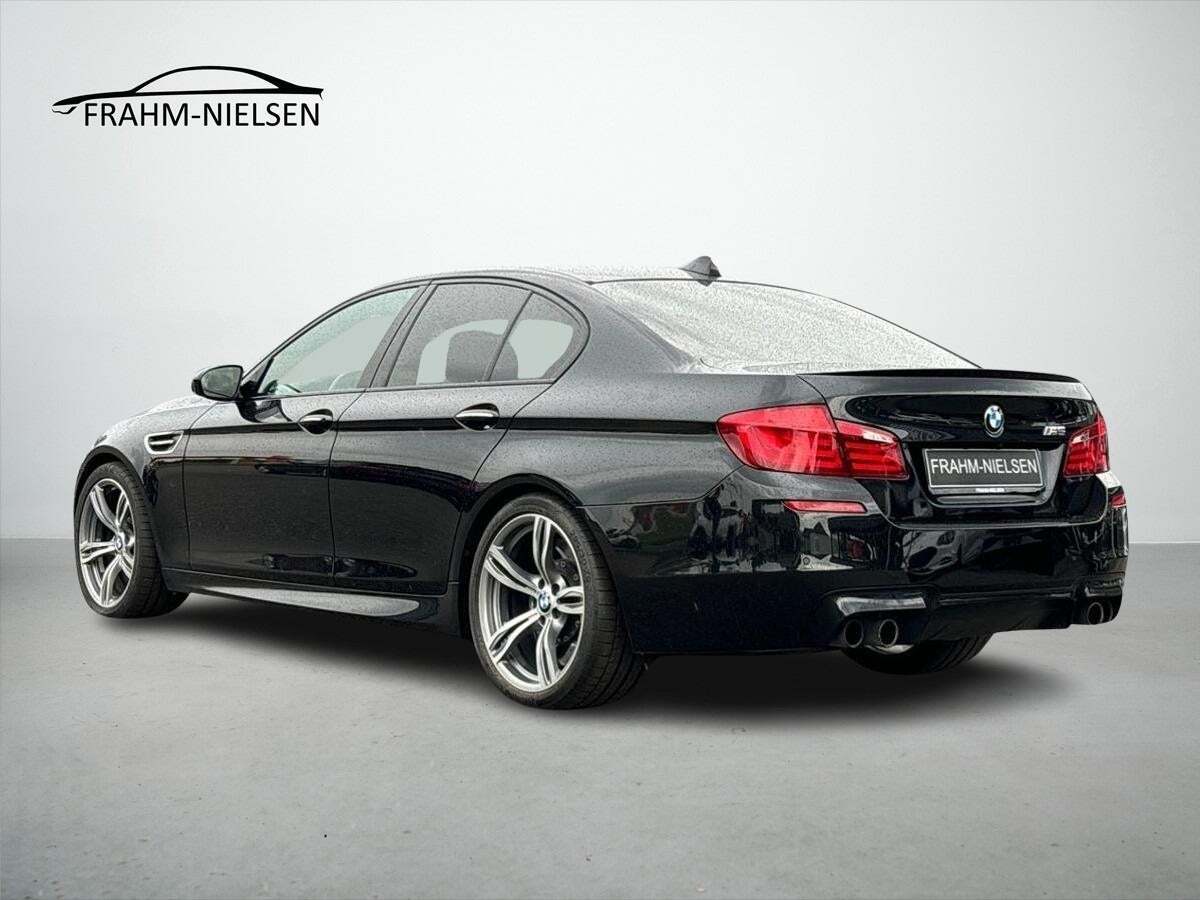 undefined BMW M5 fra 2013