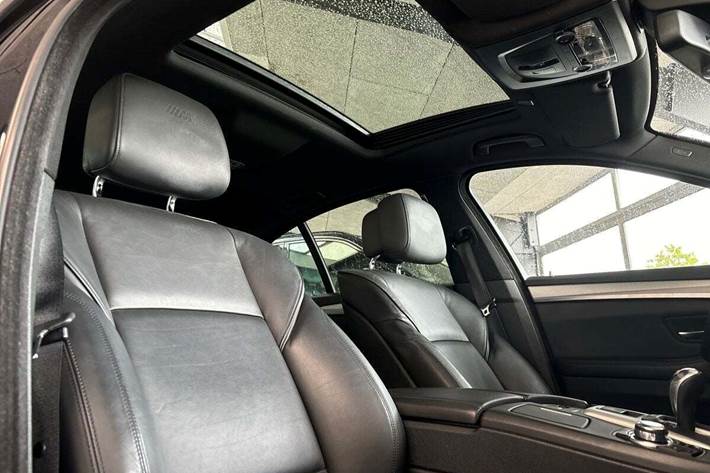 undefined BMW M5 fra 2013