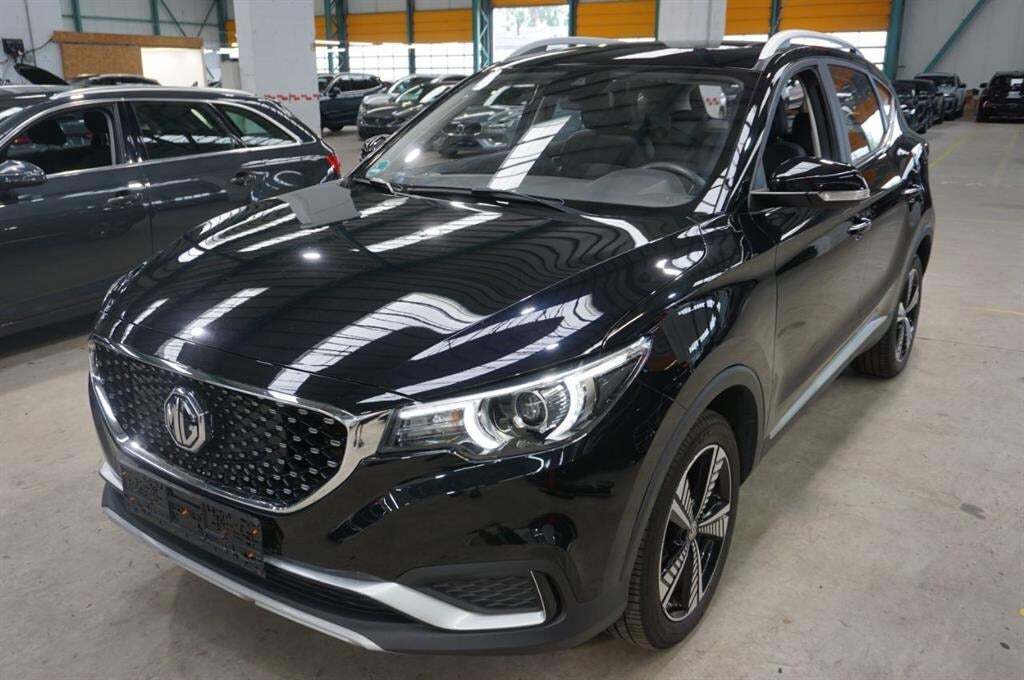 Sort MG ZS fra 2021