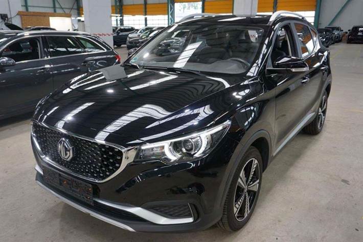 Sort MG ZS fra 2021