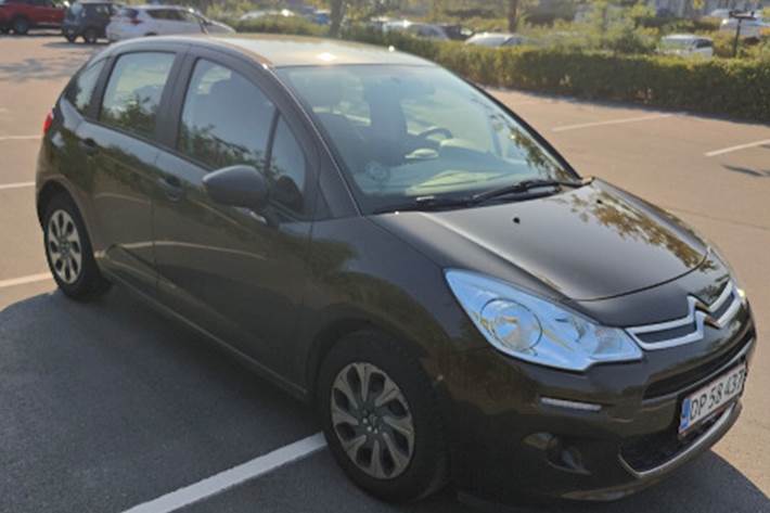 Brun Citroën C3 fra 2013