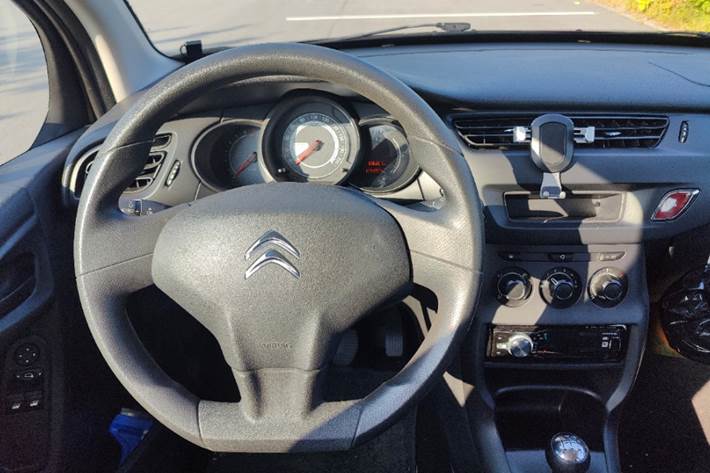 Brun Citroën C3 fra 2013