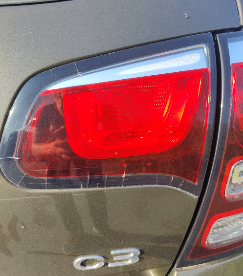 Brun Citroën C3 fra 2013