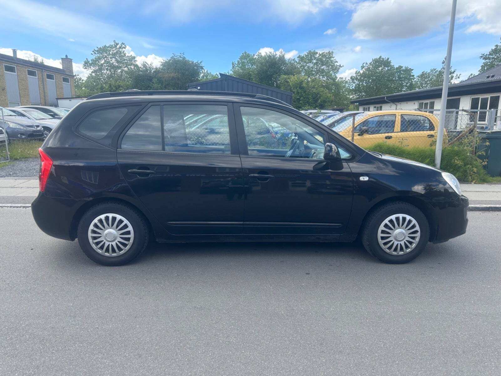 Kia Carens