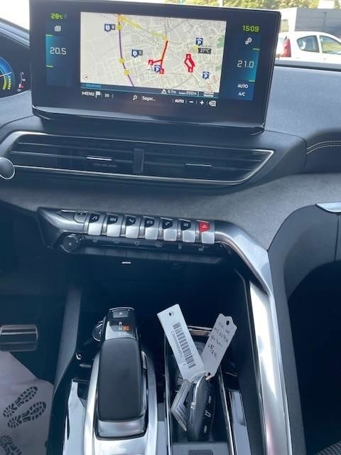 Sort Peugeot 3008 fra 2021