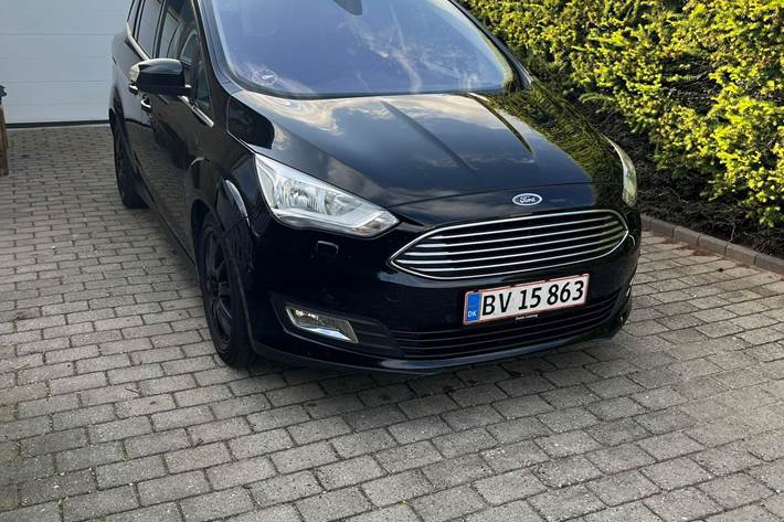 Sort Ford Grand C-Max fra 2017