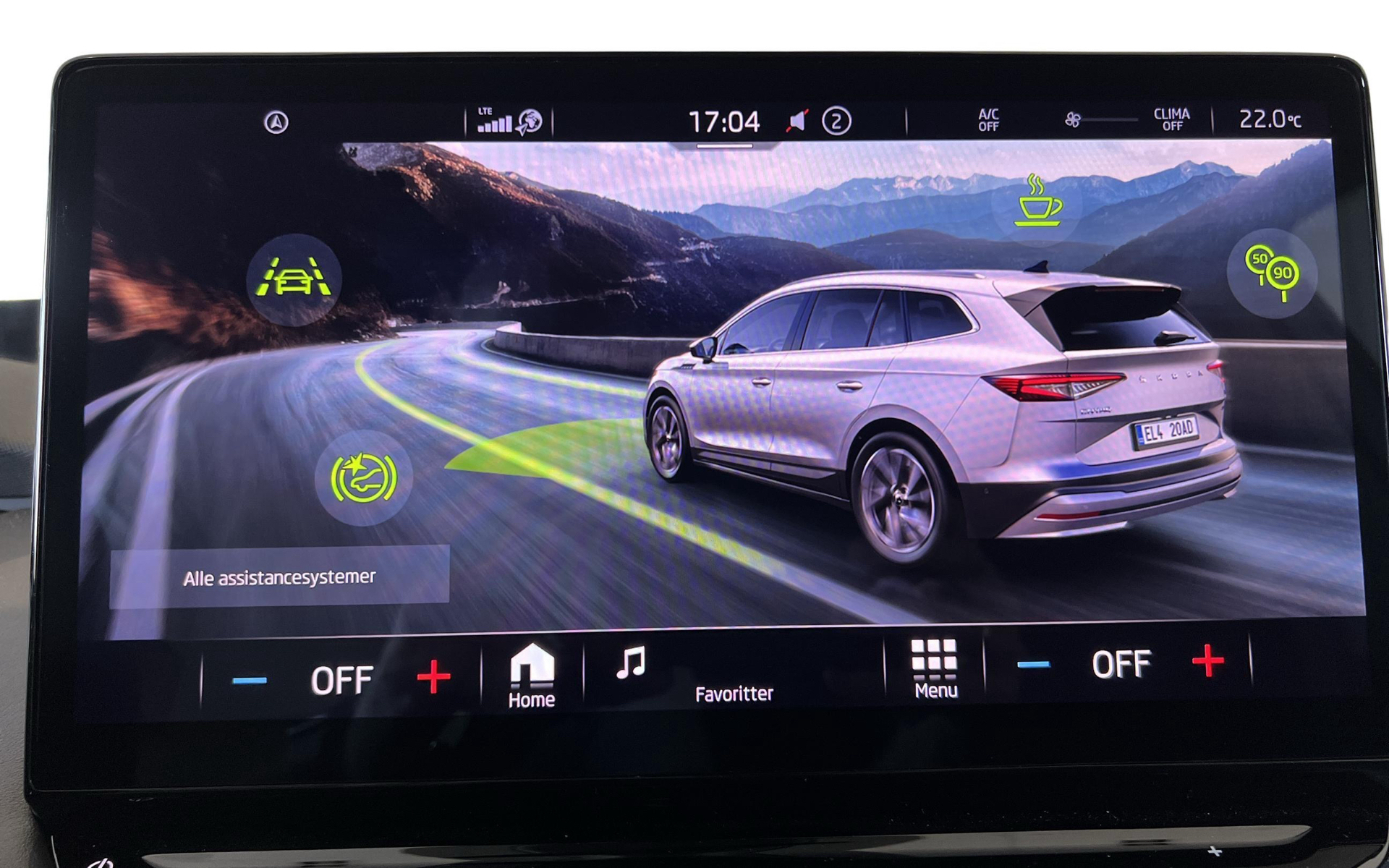 Grå Skoda Enyaq iV fra 2023