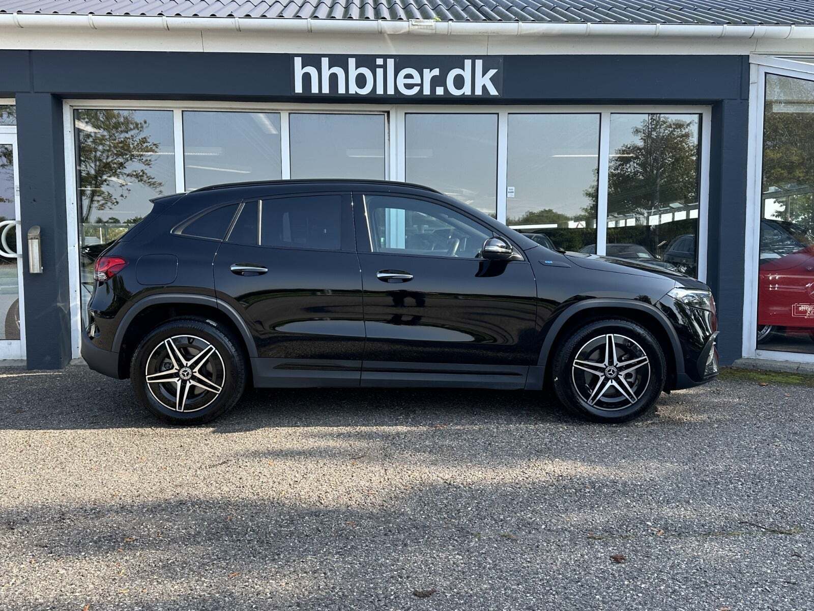 Sort Mercedes EQA250 fra 2022
