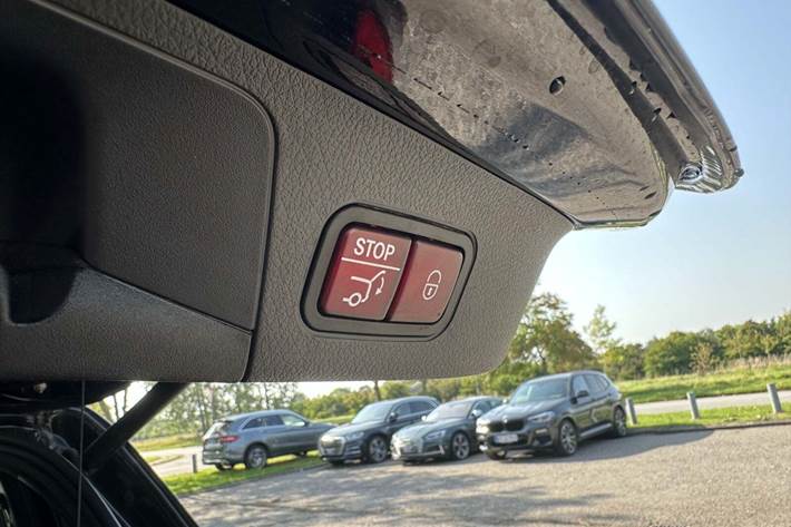 Sort Mercedes EQA250 fra 2022