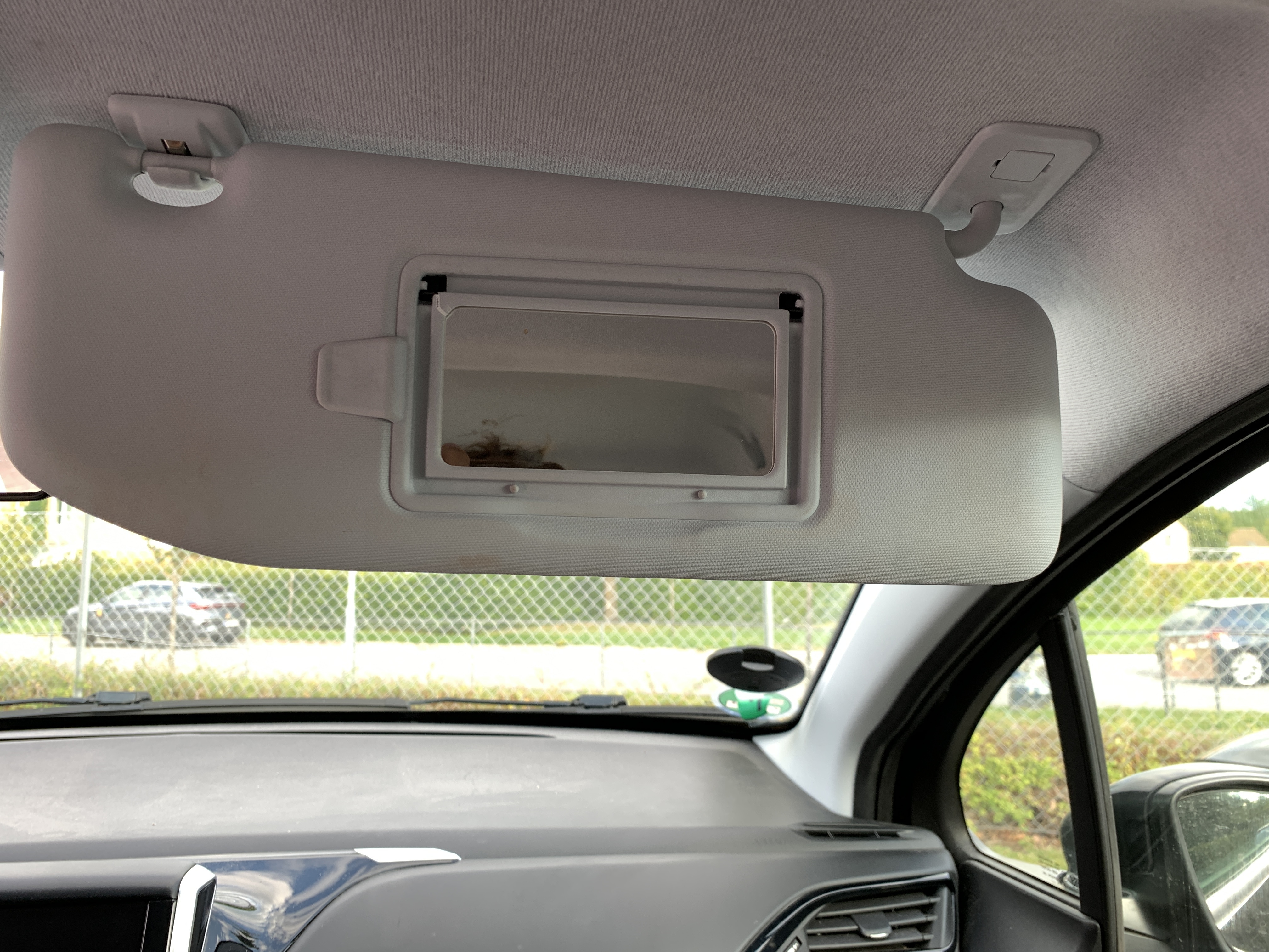 Sort Peugeot 208 fra 2017