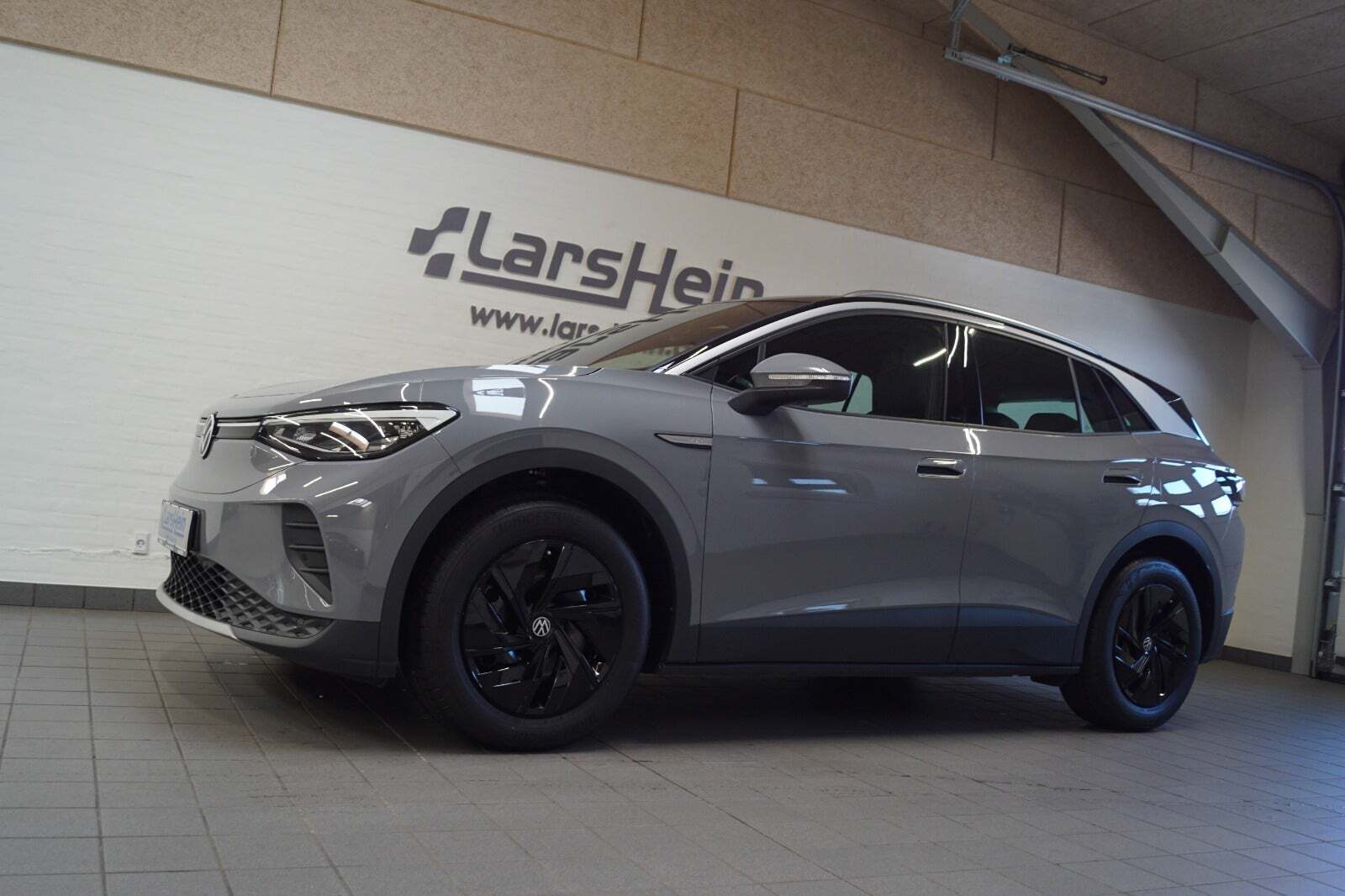 Grå VW ID.4 fra 2022