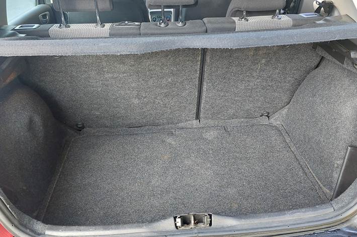 Sort Peugeot 307 fra 2005