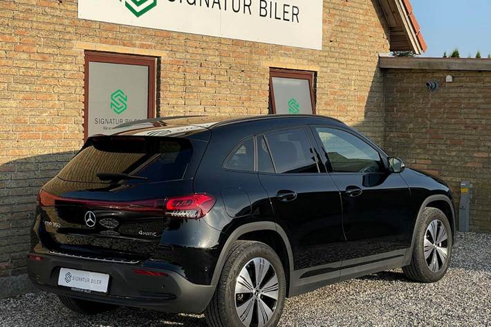 Sort Mercedes EQA350 fra 2023
