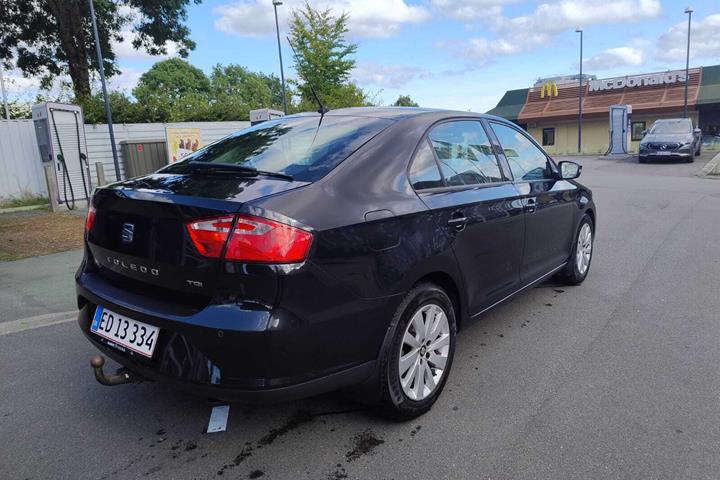 Sort Seat Toledo fra 2016
