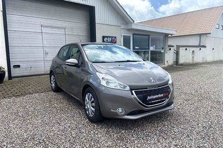 undefined Peugeot 208 fra 2013