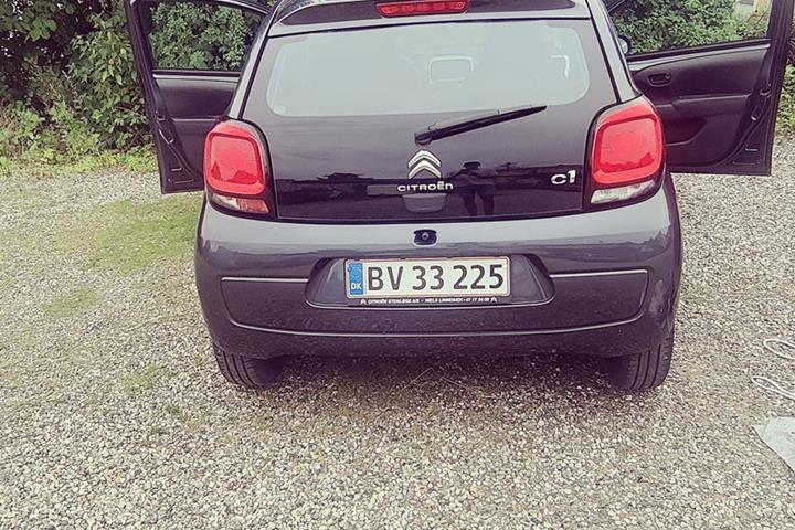Grå Citroën C1 fra 2017