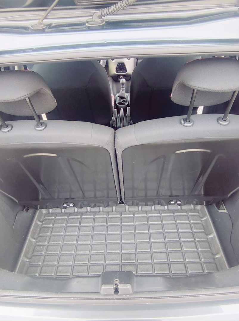 Citroën C1 1,2 PureTech  82 HK 4-dørs m. bagklap Man.