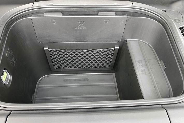 Grøn Kia EV9 fra 2025