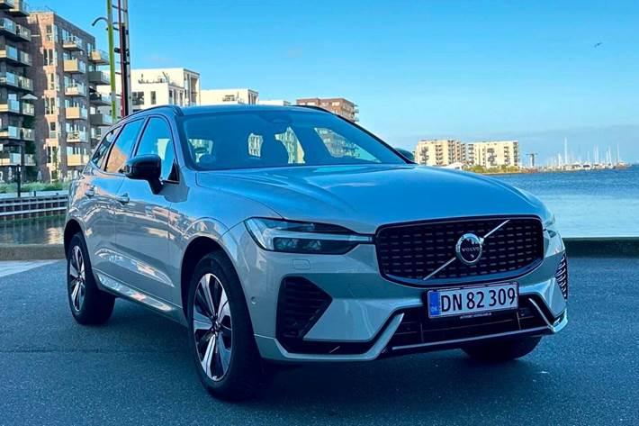 undefined Volvo XC60 fra 2023 set udefra