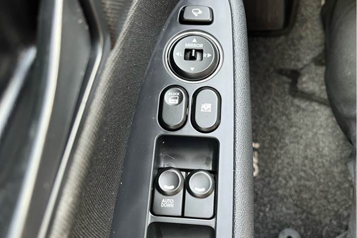 Brun Hyundai i30 fra 2012