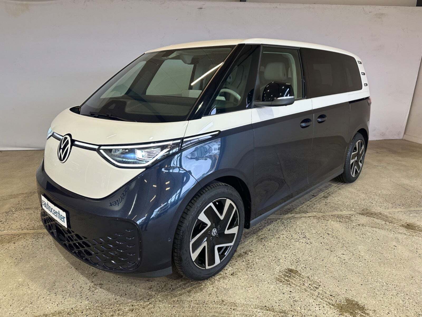 Blå VW ID.Buzz fra 2023