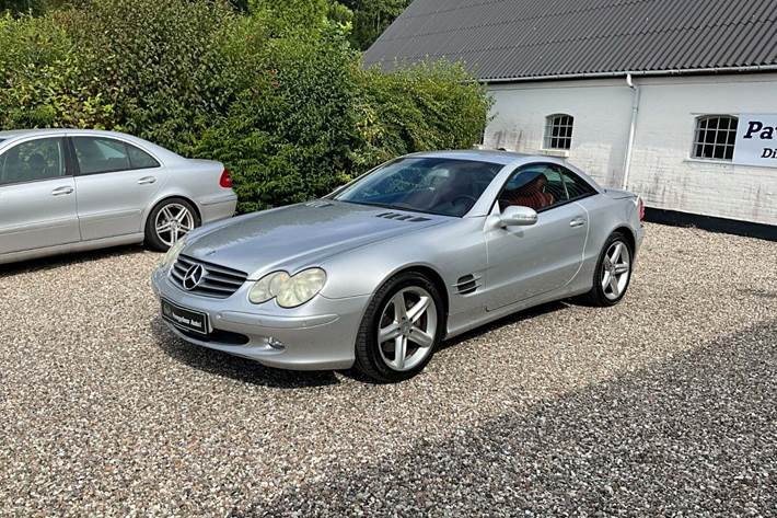 undefined Mercedes SL500 fra 2002 set udefra