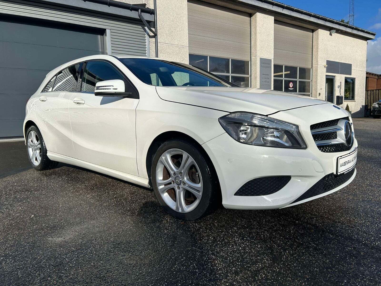 undefined Mercedes A200 fra 2015