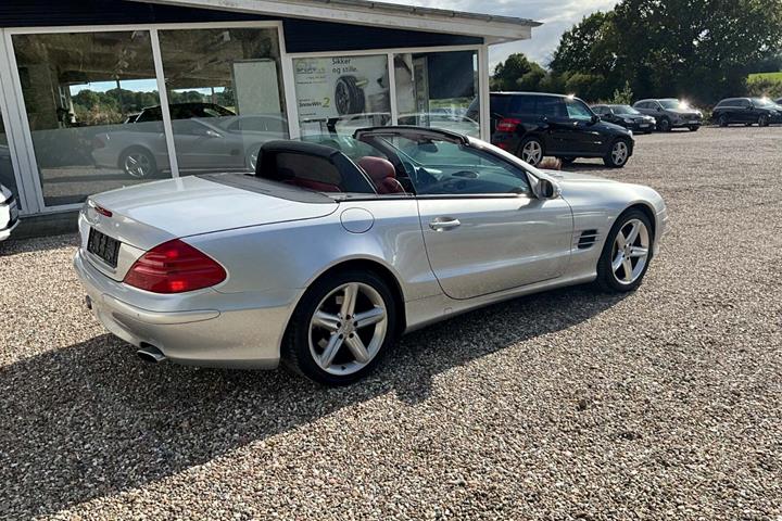 undefined Mercedes SL500 fra 2002 set udefra