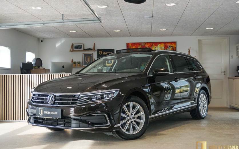 VW Passat