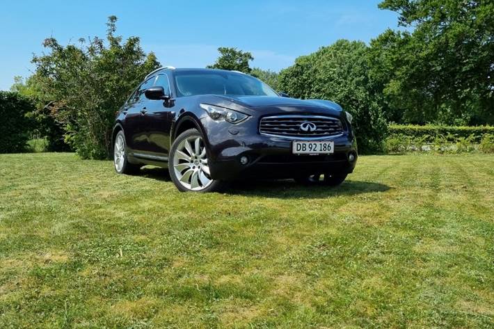 undefined Infiniti FX50 fra 2012