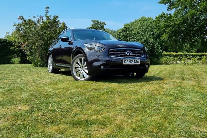 undefined Infiniti FX50 fra 2012
