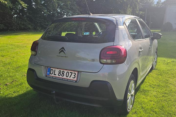 Grå Citroën C3 fra 2017