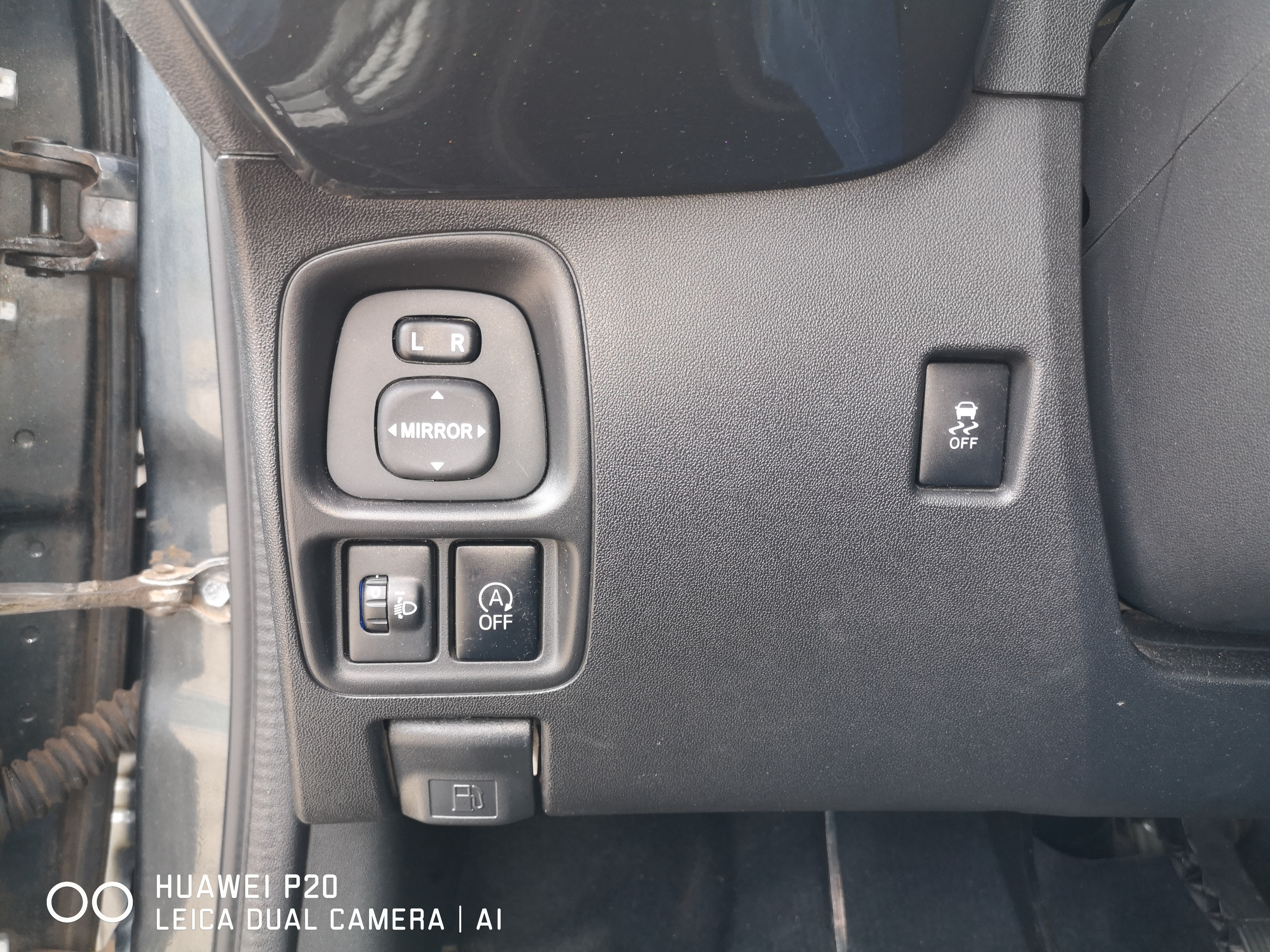 Grå Toyota Aygo fra 2015