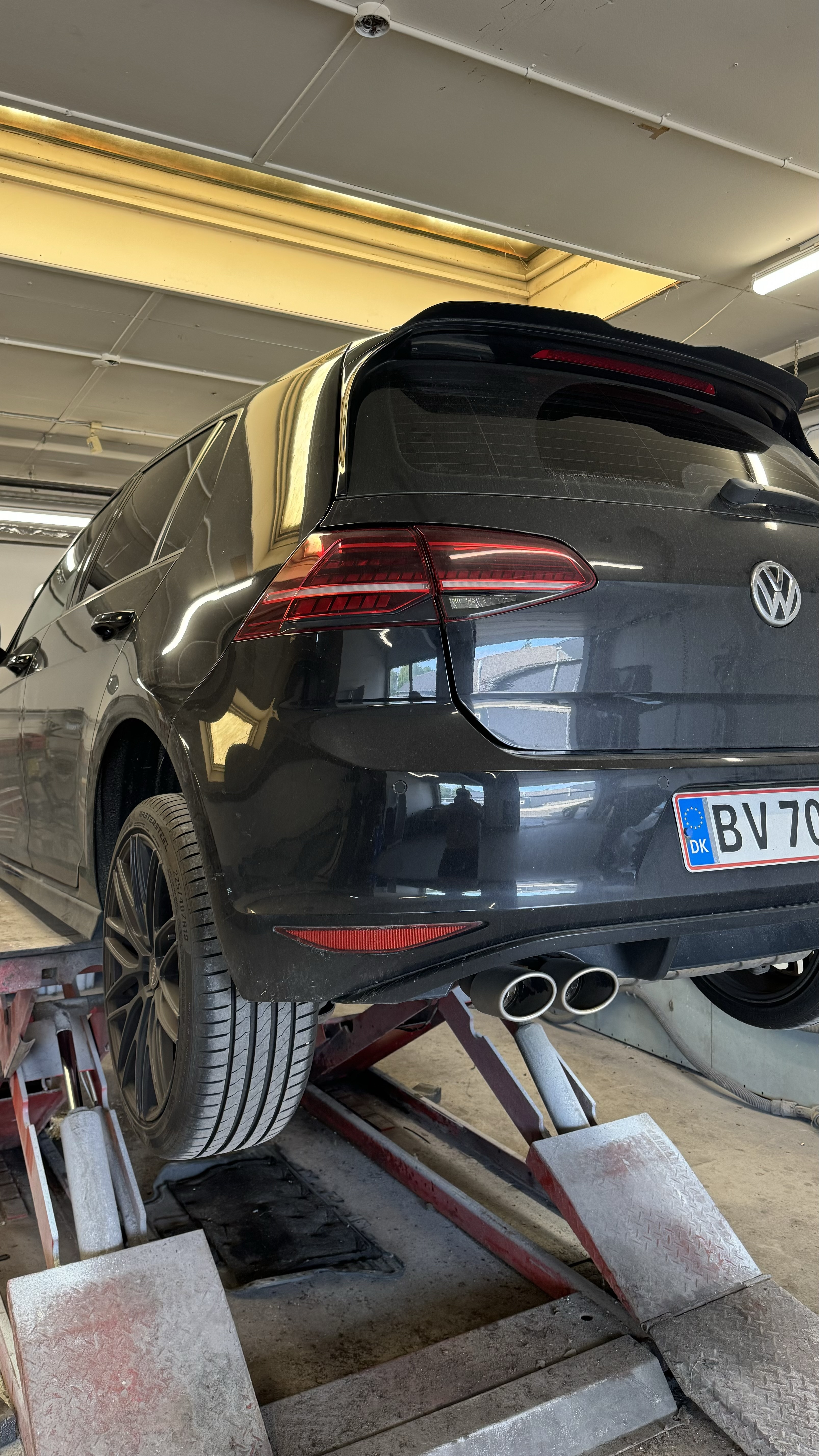 VW Golf 1,6 TDI BlueMotion 140 HK 5 DØRS