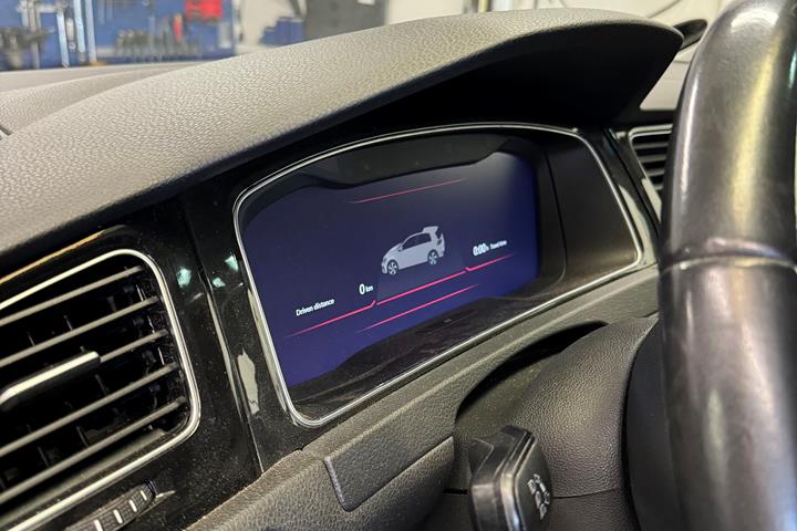 Sort VW Golf fra 2015