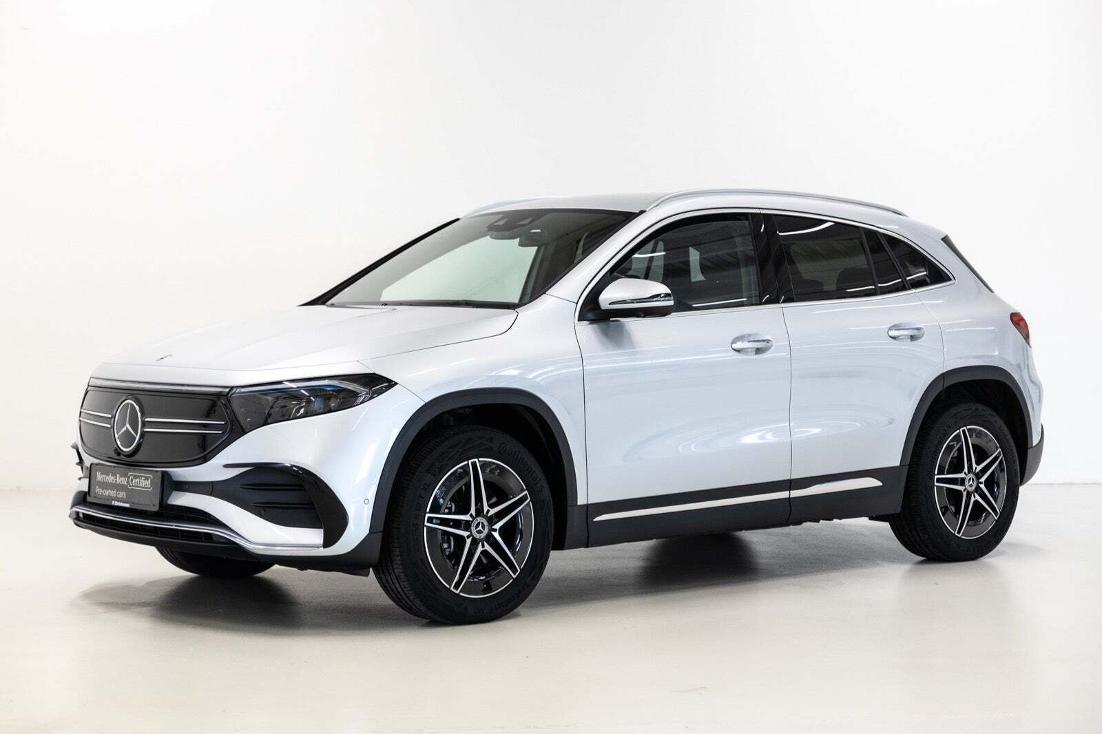 Mercedes EQA250