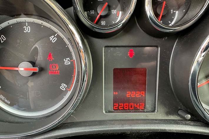 undefined Opel Astra fra 2012