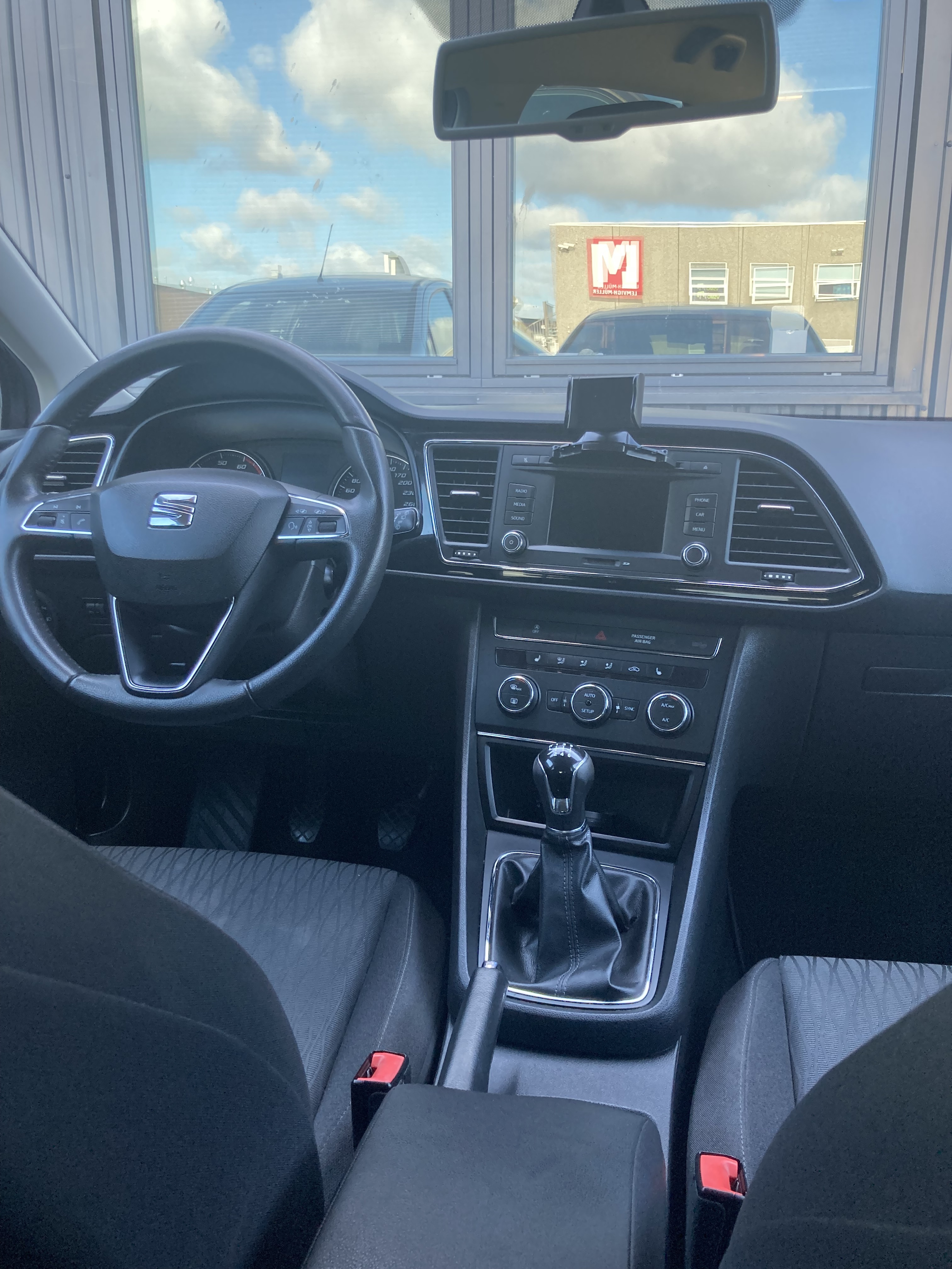 Sort Seat Leon fra 2014