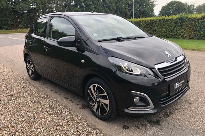 Sort Peugeot 108 fra 2019