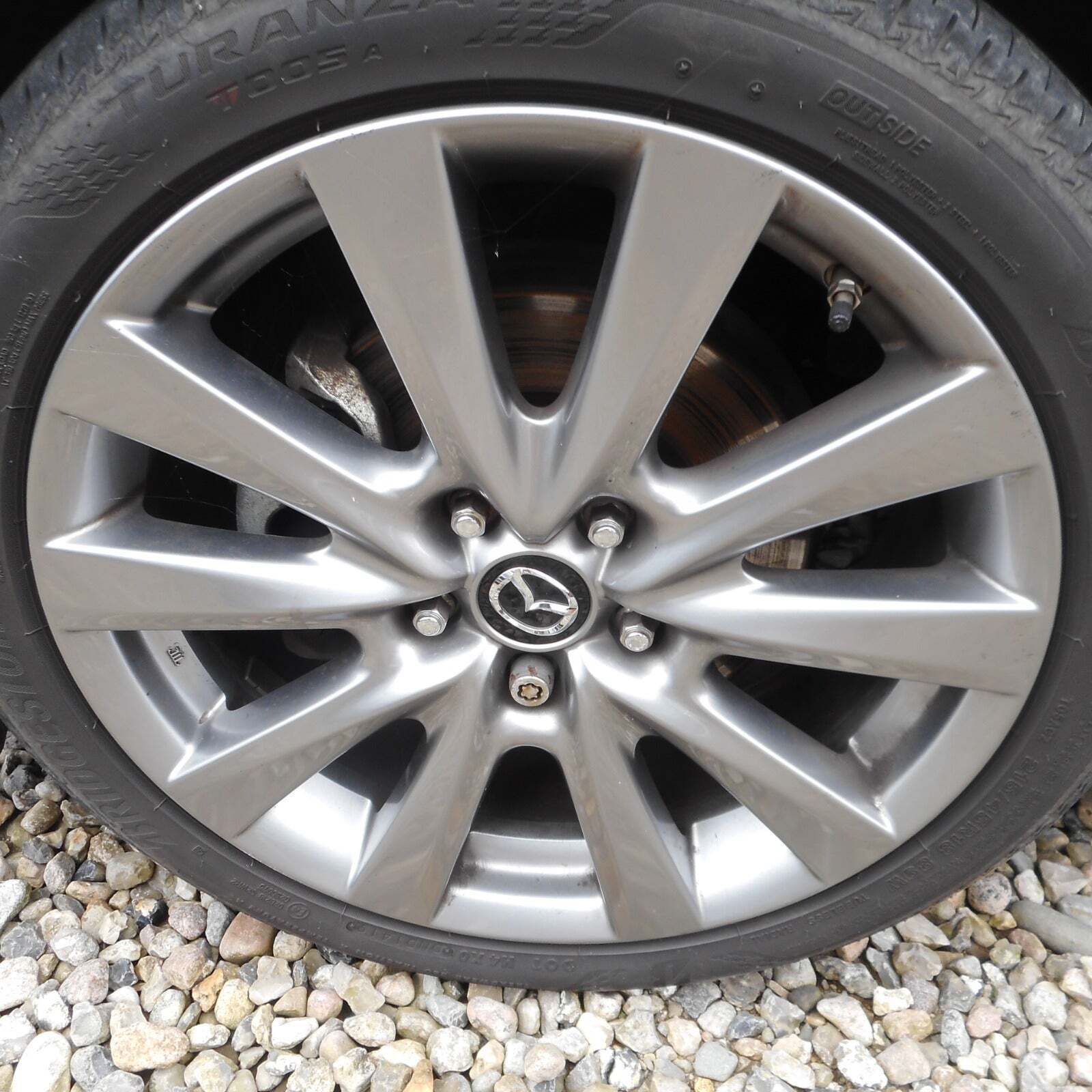 Grå Mazda 3 fra 2021