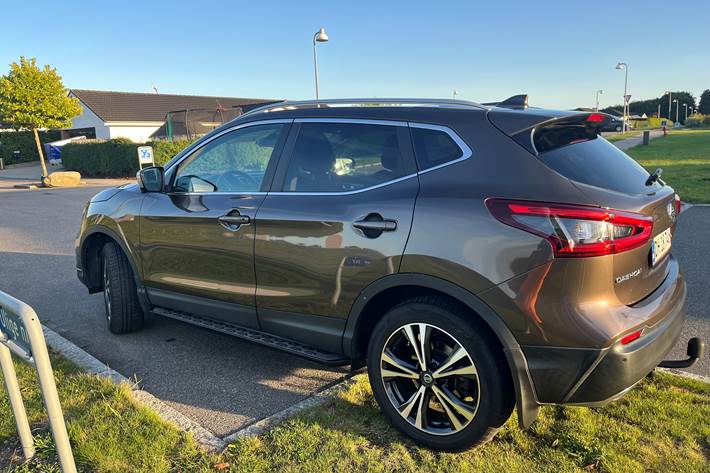 Brun Nissan Qashqai fra 2018