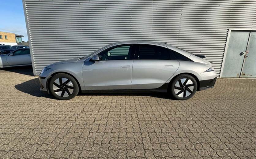 Hyundai Ioniq 6