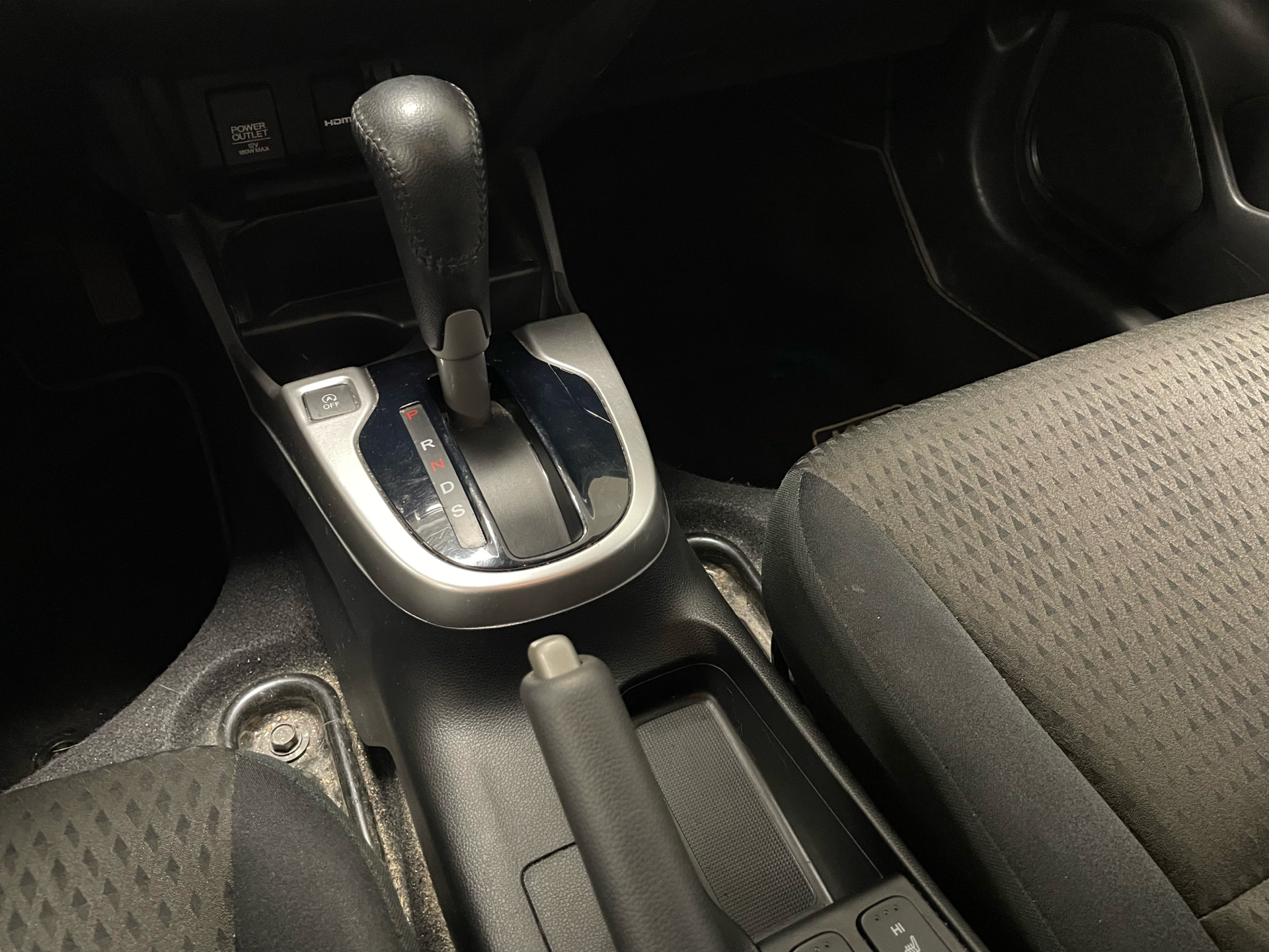 Grå Honda Jazz fra 2018