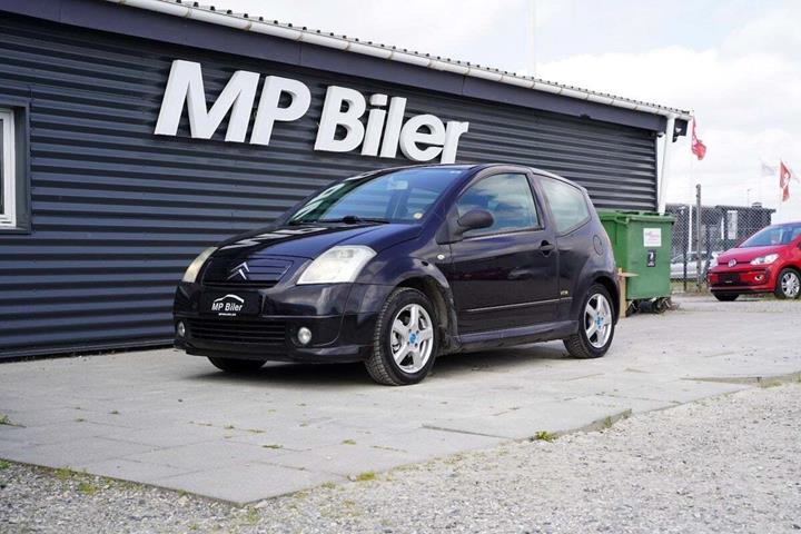 Sort Citroën C2 fra 2004 set udefra