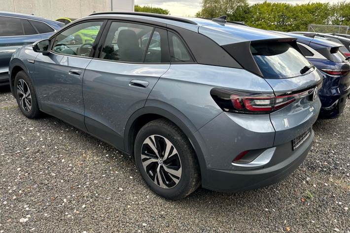 Blå VW ID.4 fra 2022