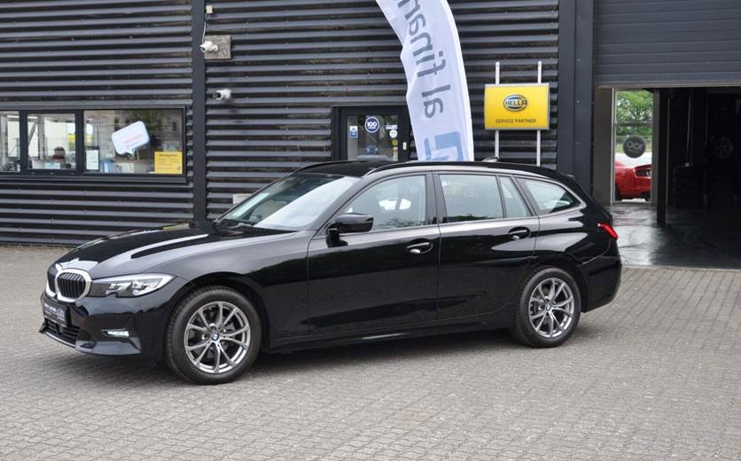 BMW 320d 2,0 Touring Sport Line xDrive aut.