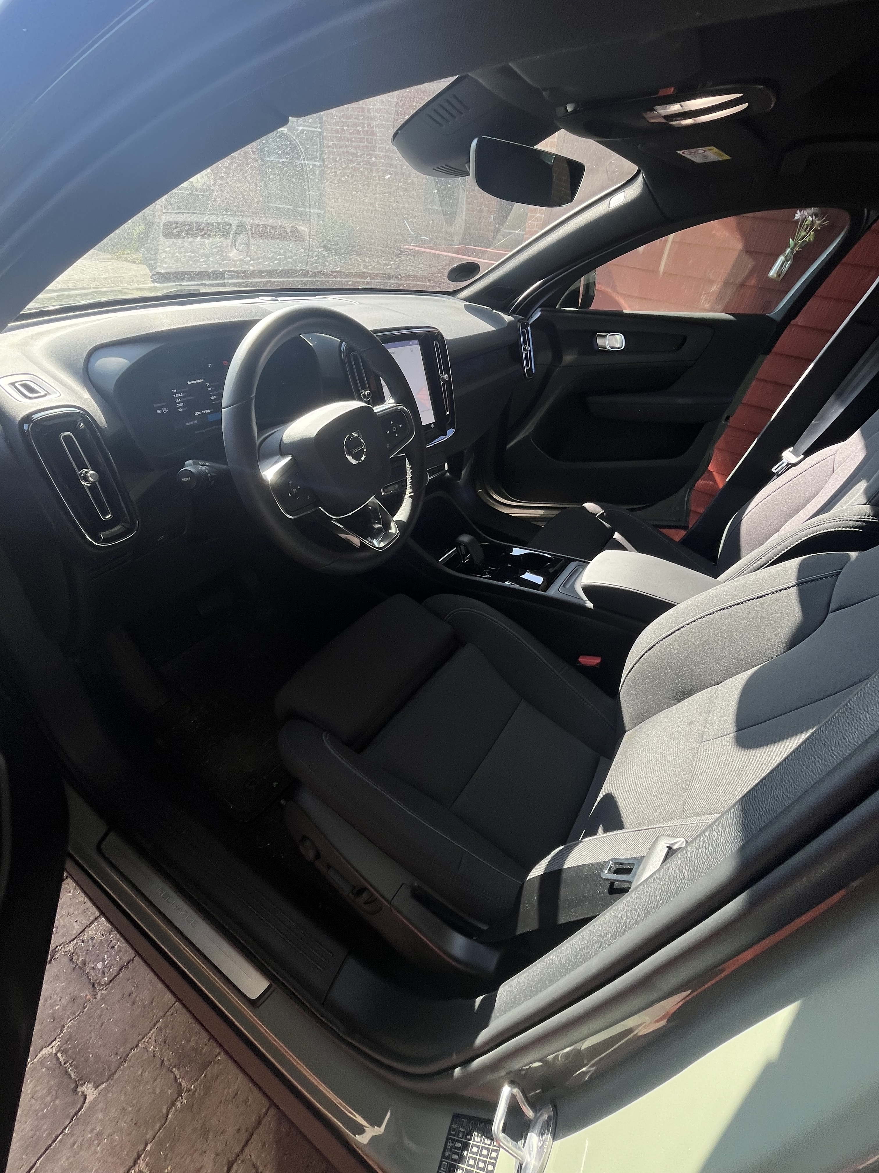 Grøn Volvo C40 fra 2023