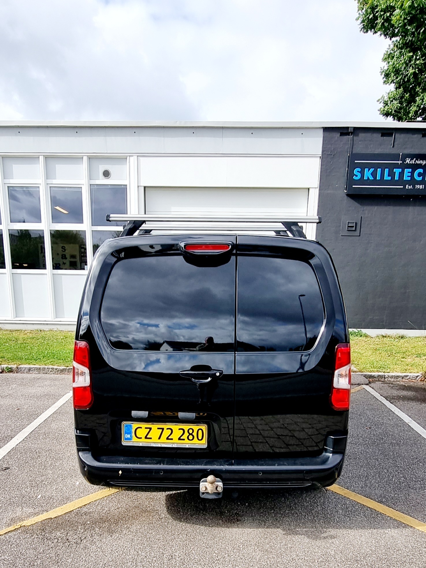 Peugeot Partner 1,5 BlueHDi 130 L2H1 EAT8