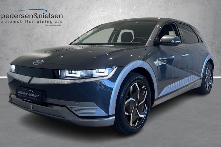 Grå Hyundai Ioniq 5 fra 2024 set udefra