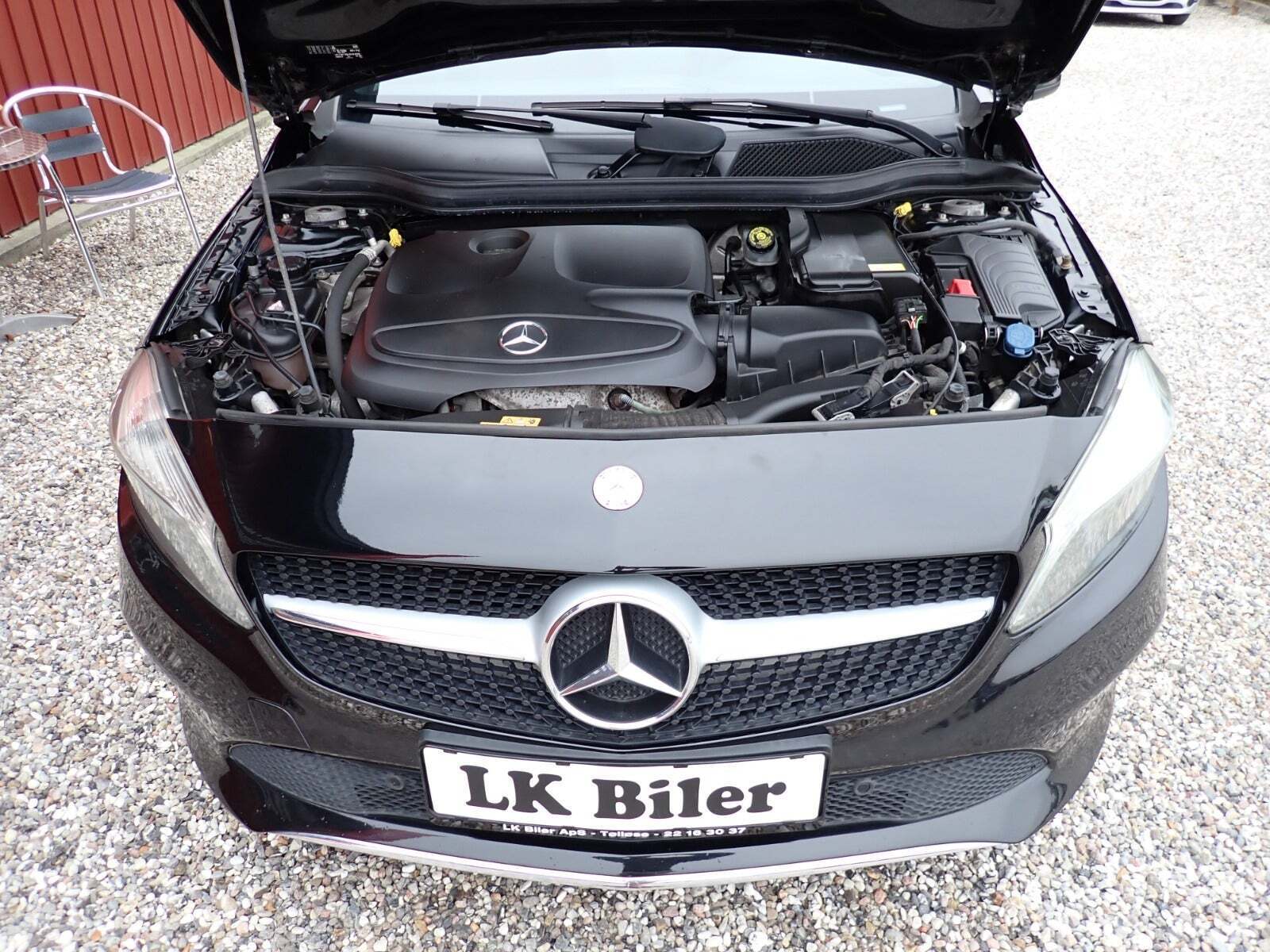 Sort Mercedes A200 fra 2016